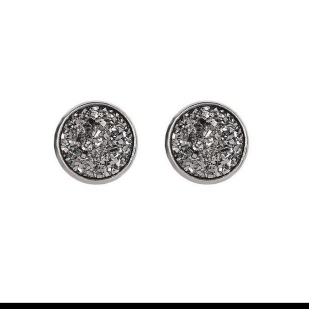 🖤🤍Black/Silvery Grey Druzy Stainless Steel Earings🤍🖤
